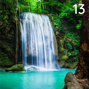 Motiv: Tropischer Wasserfall